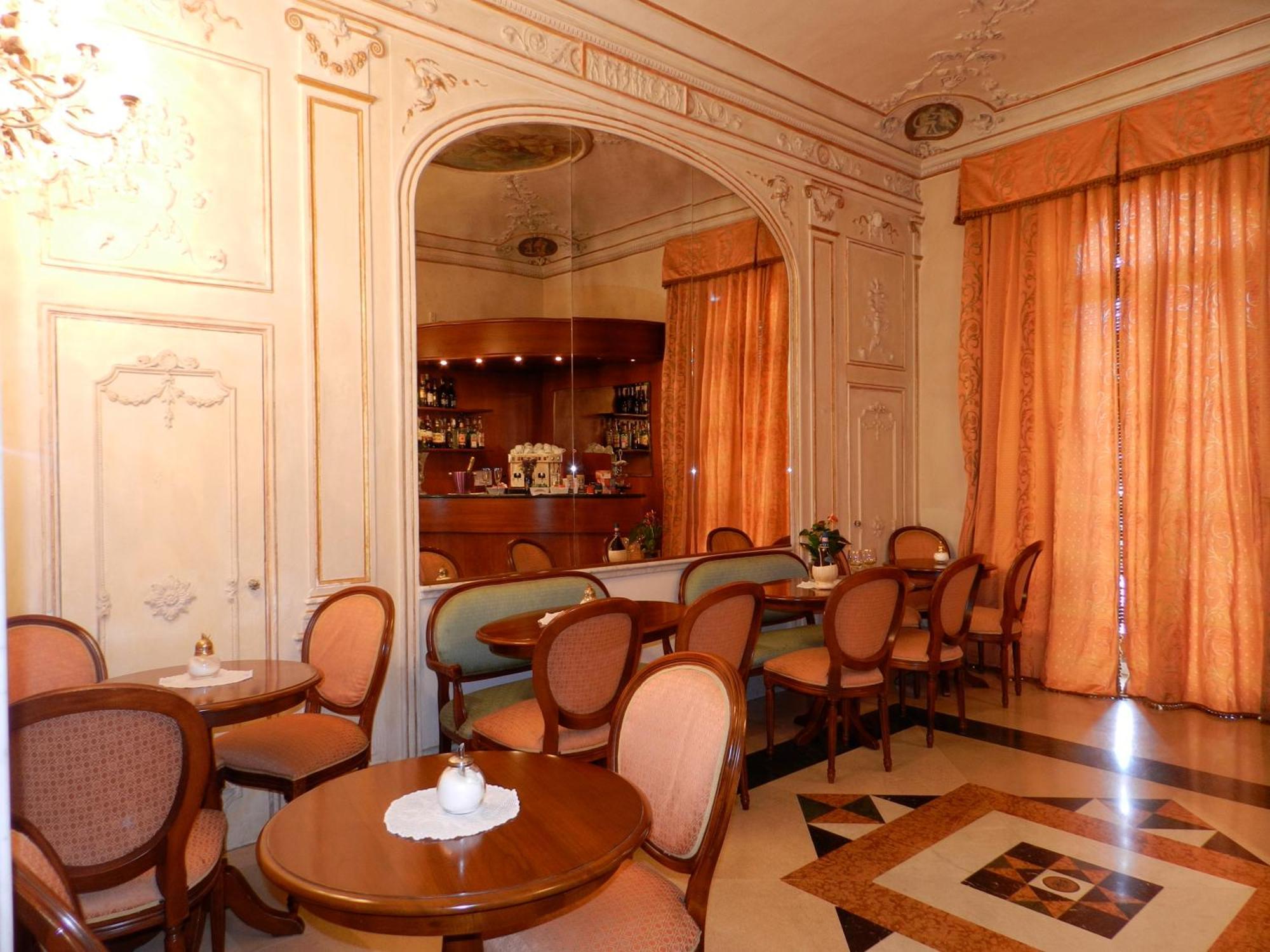 Domus Florentiae Hotel Florence Ngoại thất bức ảnh