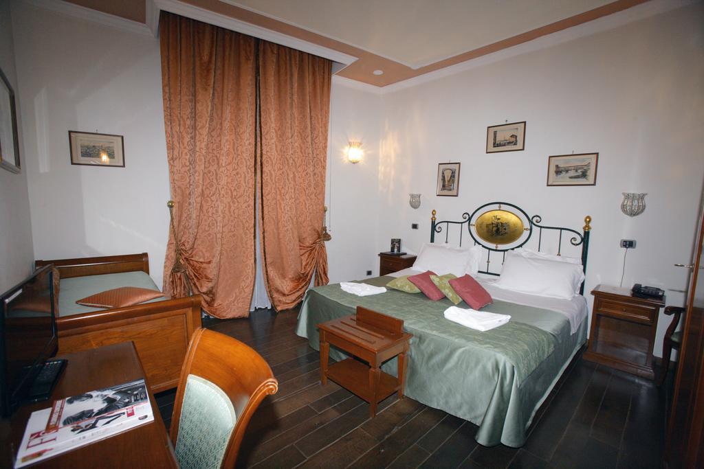 Domus Florentiae Hotel Florence Ngoại thất bức ảnh