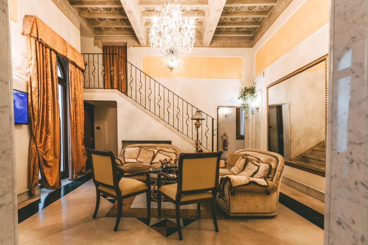 Domus Florentiae Hotel Florence Ngoại thất bức ảnh